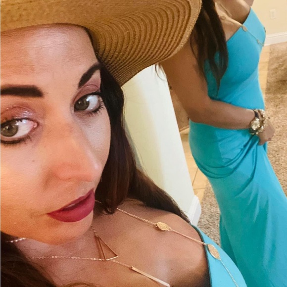 Meet your Posher, Amber - Picture 5 of 5